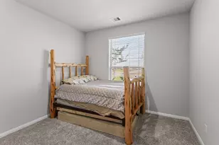 503 Turtle Dove Dr, Sealy, TX 77474 - Photo 8