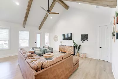 847 Beaumont Drive, Port Bolivar, TX 77650 - Photo 10