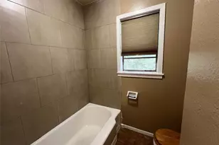 1026 Meyer St, La Marque, TX 77568 - Photo 10