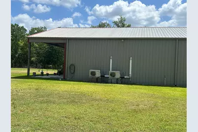 2385 Fm 770 N Road N, Liberty, TX 77575 - Photo 14