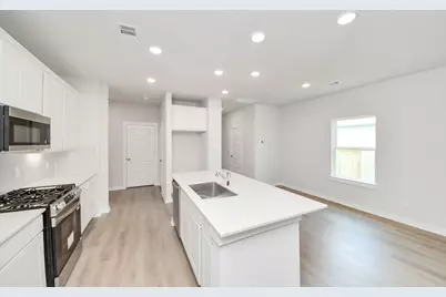 120 West Canopy Crossing Circle, Conroe, TX 77301 - Photo 8