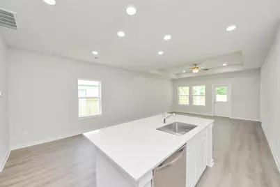 120 West Canopy Crossing Circle, Conroe, TX 77301 - Photo 10