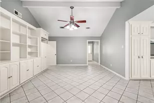 11310 Gladefield Dr, Houston, TX 77099 - Photo 6