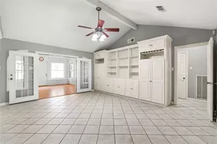 11310 Gladefield Dr, Houston, TX 77099 - Photo 8