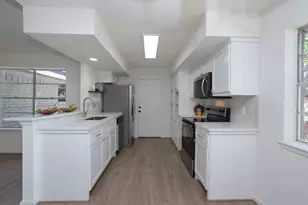 503 Allison St, Conroe, TX 77303 - Photo 14