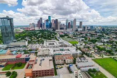 1616 W Dallas Street #157, Houston, TX 77019 - Photo 24