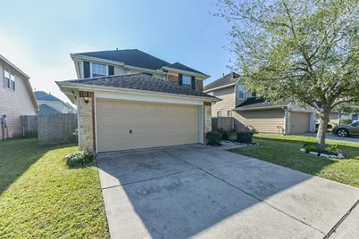 1305 Pinto Pass, Alvin, TX 77511 - Photo 2