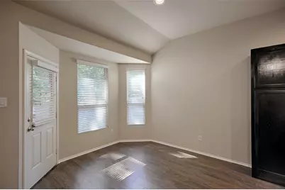 9533 E Woodmark, Conroe, TX 77304 - Photo 8