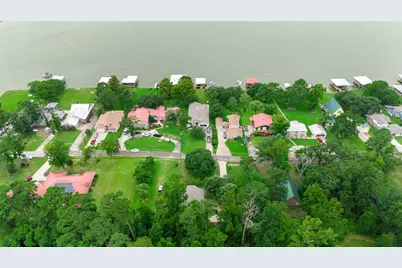 671 Lakeview Harbor, Onalaska, TX 77360 - Photo 32