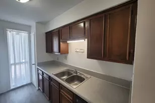 215 Post Office St, Galveston, TX 77550 - Photo 8