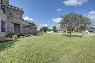 2913 Oakwood Drive, Brenham, TX 77833 - Photo 32