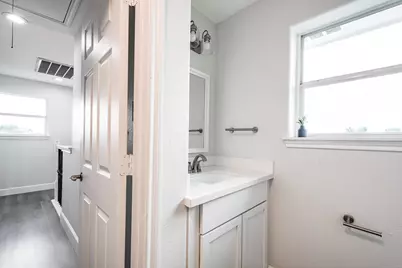 9026 McGallion Road, Houston, TX 77022 - Photo 12