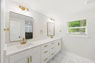 7946 Fowlie St, Houston, TX 77028 - Photo 30