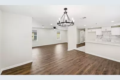 7946 Fowlie Street, Houston, TX 77028 - Photo 10