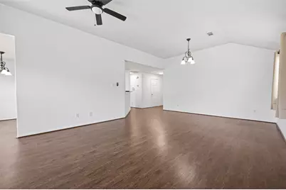 9115 N Ferndale Place Drive, Houston, TX 77064 - Photo 12