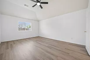 9115 N Ferndale Pl Dr, Houston, TX 77064 - Photo 34