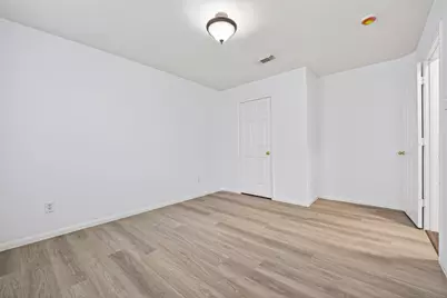 9115 N Ferndale Place Drive, Houston, TX 77064 - Photo 32