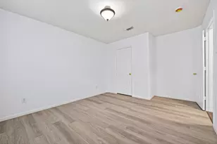 9115 N Ferndale Pl Dr, Houston, TX 77064 - Photo 32