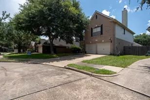 210 Windrift Ct, Sugar Land, TX 77479 - Photo 1