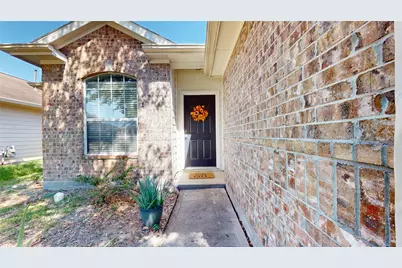 315 Crosby Village Drive, Crosby, TX 77532 - Photo 2