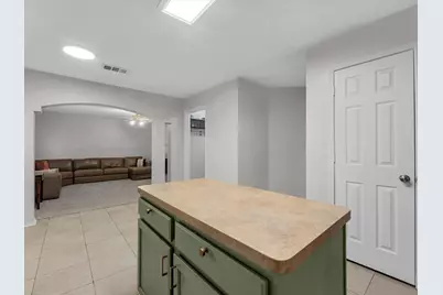 9238 Wichita Drive, La Porte, TX 77571 - Photo 12