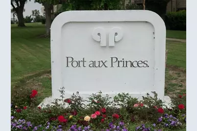 7112 N Holiday Drive, Galveston, TX 77550 - Photo 1