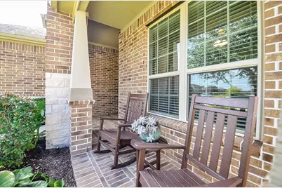 551 Emory Peak Drive, Richmond, TX 77469 - Photo 4