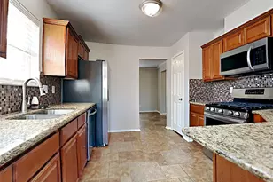 9218 Rosewell Ct, Houston, TX 77095 - Photo 2