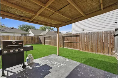 10918 Westbrae Village Drive, Houston, TX 77031 - Photo 14