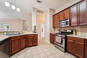 7018 E Arbor Rose Ln, Spring, TX 77379 - Photo 4