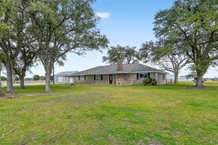 2555 Straznicky Rd, Beasley, TX 77417 - Photo 1