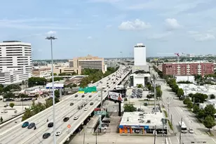 2016 Main St, Houston, TX 77002 - Photo 24