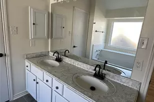 204 Wood Hollow Dr, League City, TX 77573 - Photo 16