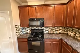 1310 Ainsley Way Dr, Pearland, TX 77581 - Photo 12