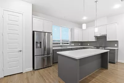 2733 Eado Edge Court, Houston, TX 77020 - Photo 12