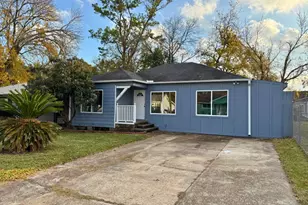 703 E Adoue St, Baytown, TX 77520 - Photo 1