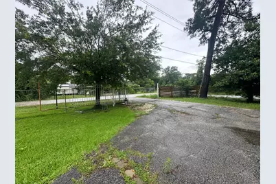 16215 Avenue D, Channelview, TX 77530 - Photo 40
