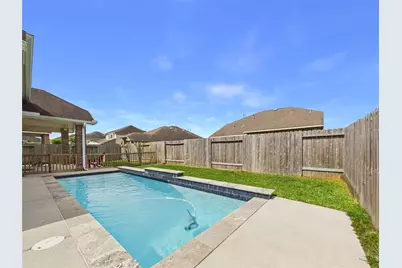 401 W Bend Drive, League City, TX 77573 - Photo 6