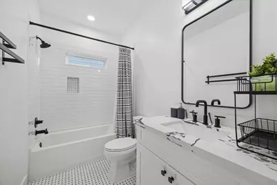 207 Tabor Street, Houston, TX 77009 - Photo 16