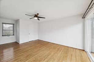 10518 Moorberry Ln, Houston, TX 77043 - Photo 10