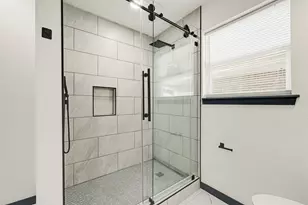 13042 Richmond Ave, Houston, TX 77082 - Photo 20