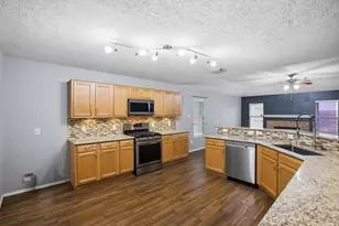20502 Holly Barr Ln, Cypress, TX 77433 - Photo 12