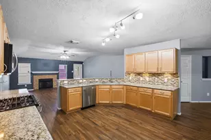 20502 Holly Barr Ln, Cypress, TX 77433 - Photo 10