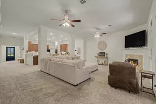 2110 Yarnell Rd, Dickinson, TX 77539 - Photo 14