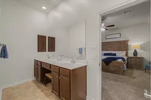 2110 Yarnell Rd, Dickinson, TX 77539 - Photo 24