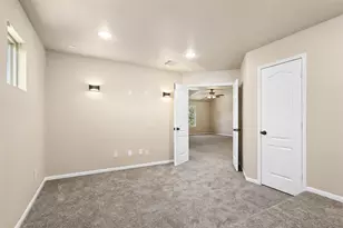 9726 Bonham Lakes Ln, Humble, TX 77396 - Photo 28