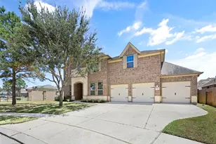 9726 Bonham Lakes Ln, Humble, TX 77396 - Photo 4