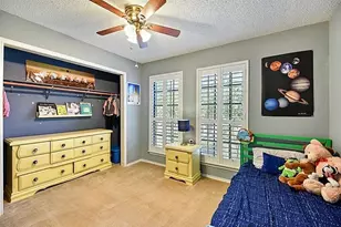 1038 St John Dr, Pearland, TX 77584 - Photo 12