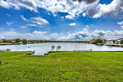 8310 Lake Tahoe Dr Drive, Nederland, TX 77627 - Photo 50