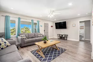 2315 67th St, Galveston, TX 77551 - Photo 6
